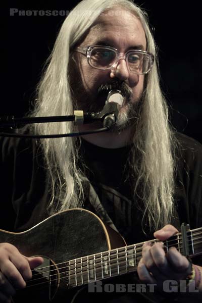 J MASCIS - 2011-04-16 - PARIS - Point Ephemere - 